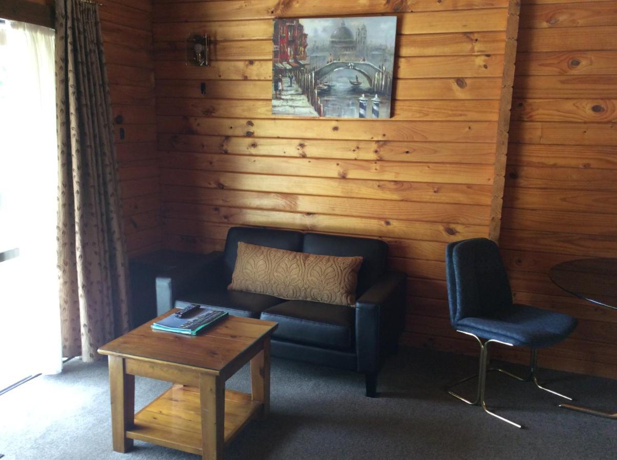 Alpine alojamiento Motel Hanmer Springs Exterior foto