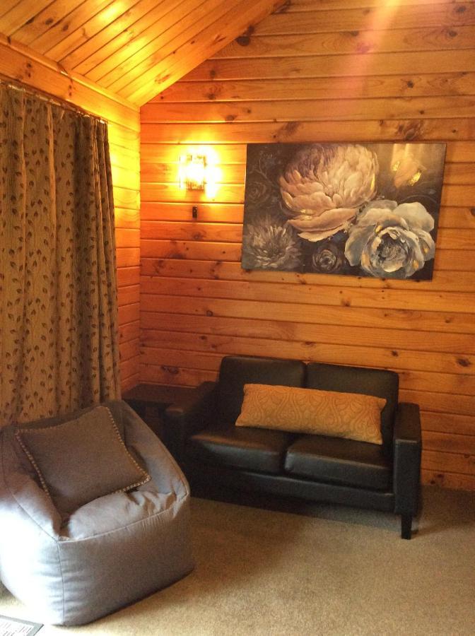 Alpine alojamiento Motel Hanmer Springs Exterior foto